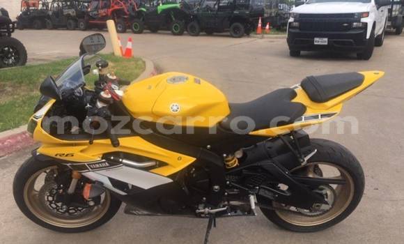 Comprar Usado Yamaha YZF De outros Moto em Beira em Sofala Comprar Usado Yamaha YZF De outros Moto em Beira em Sofala