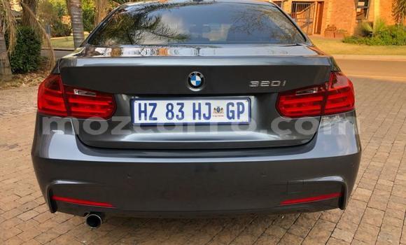 Tenga Tsaru BMW 3-Series Sirivha Mota in Zumbo in Tete Tenga Tsaru BMW 3-Series Sirivha Mota in Zumbo in Tete