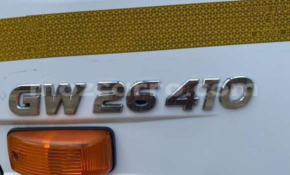 Comprar Usado Nissan UD Branco Caminhão em Maputo em Maputo Comprar Usado Nissan UD Branco Caminhão em Maputo em Maputo