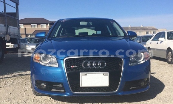 Comprar Usado Audi A4 Azul Carro em Maputo em Maputo Comprar Usado Audi A4 Azul Carro em Maputo em Maputo