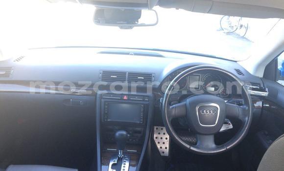 Comprar Usado Audi A4 Azul Carro em Maputo em Maputo Comprar Usado Audi A4 Azul Carro em Maputo em Maputo