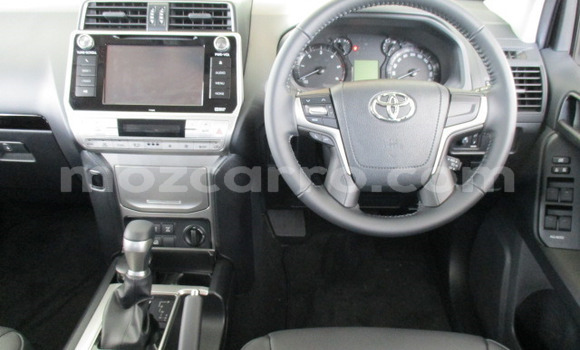 Tenga Tsaru Toyota Land Cruiser Prado Chena Mota in Mocambique in Nampula Tenga Tsaru Toyota Land Cruiser Prado Chena Mota in Mocambique in Nampula