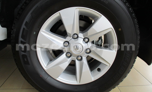 Tenga Tsaru Toyota Land Cruiser Prado Chena Mota in Mocambique in Nampula Tenga Tsaru Toyota Land Cruiser Prado Chena Mota in Mocambique in Nampula