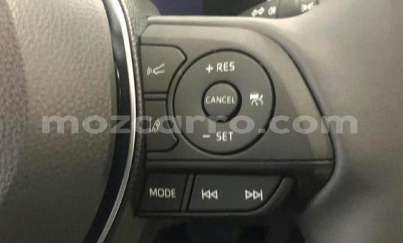 Tenga Tsaru Toyota RAV4 Chena Mota in Mocambique in Nampula Tenga Tsaru Toyota RAV4 Chena Mota in Mocambique in Nampula