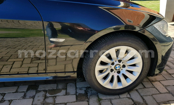 Comprar Usado BMW 3-Series Preto Carro em Mutarara em Tete Comprar Usado BMW 3-Series Preto Carro em Mutarara em Tete