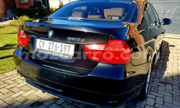 Comprar Usado BMW 3-Series Preto Carro em Mutarara em Tete Comprar Usado BMW 3-Series Preto Carro em Mutarara em Tete