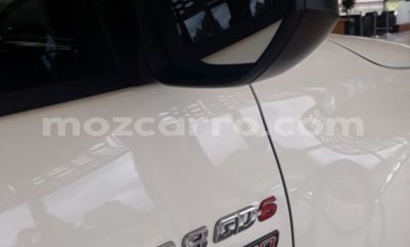 Tenga Tsaru Toyota Hilux Zvimwe Mota in Mocambique in Nampula Tenga Tsaru Toyota Hilux Zvimwe Mota in Mocambique in Nampula