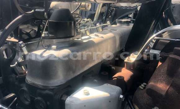 Comprar Usado Nissan UD Branco Caminhão em Maputo em Maputo Comprar Usado Nissan UD Branco Caminhão em Maputo em Maputo