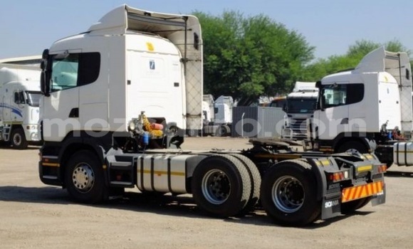 Comprar Usado Scania Irizar Branco Caminhão em Maputo em Maputo Comprar Usado Scania Irizar Branco Caminhão em Maputo em Maputo