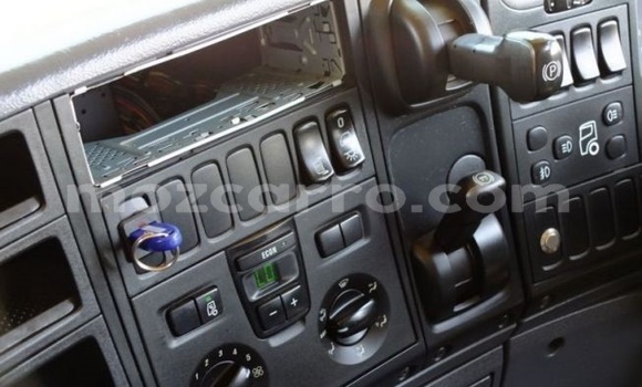 Comprar Usado Scania Irizar Branco Caminhão em Maputo em Maputo Comprar Usado Scania Irizar Branco Caminhão em Maputo em Maputo
