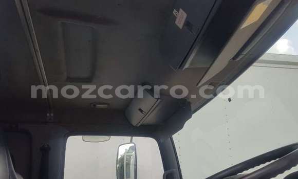 Buy Used Hino 300 Series White Truck in Maputo in Maputo Buy Used Hino 300 Series White Truck in Maputo in Maputo