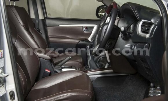 Buy Used Toyota Fortuner Silver Car in Mocambique in Nampula Buy Used Toyota Fortuner Silver Car in Mocambique in Nampula
