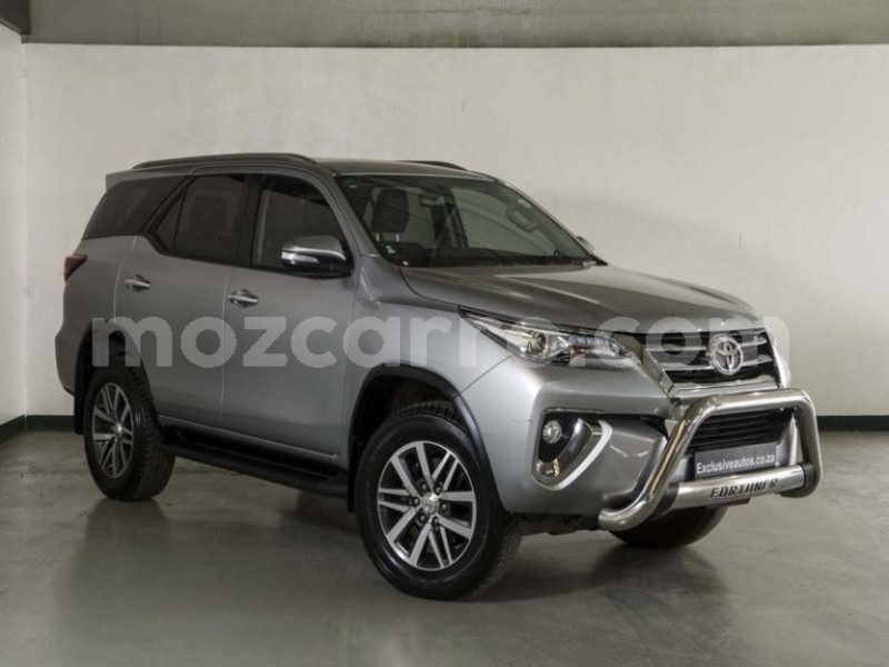 Big with watermark toyota fortuner nampula mocambique 9206