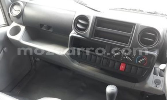 Nunua Ilio tumika Toyota Dyna Nyeupe Gari ndani ya Mocambique nchini Nampula Nunua Ilio tumika Toyota Dyna Nyeupe Gari ndani ya Mocambique nchini Nampula