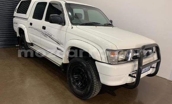 Buy Used Toyota Hilux White Car in Beira in Sofala Buy Used Toyota Hilux White Car in Beira in Sofala