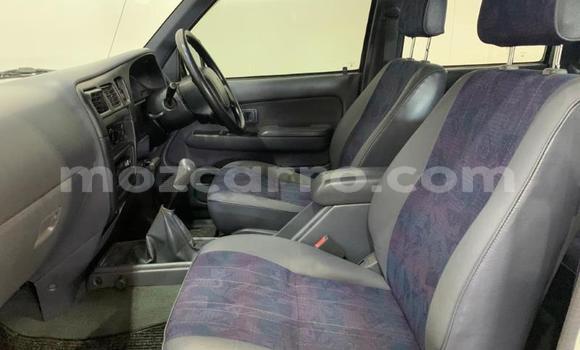 Buy Used Toyota Hilux White Car in Beira in Sofala Buy Used Toyota Hilux White Car in Beira in Sofala