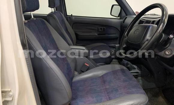 Buy Used Toyota Hilux White Car in Beira in Sofala Buy Used Toyota Hilux White Car in Beira in Sofala