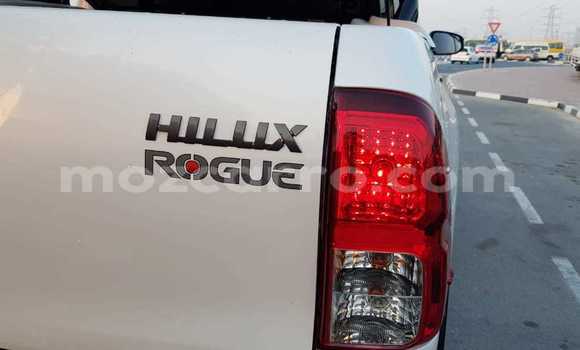 Buy Used Toyota Hilux White Car in Maputo in Maputo Buy Used Toyota Hilux White Car in Maputo in Maputo