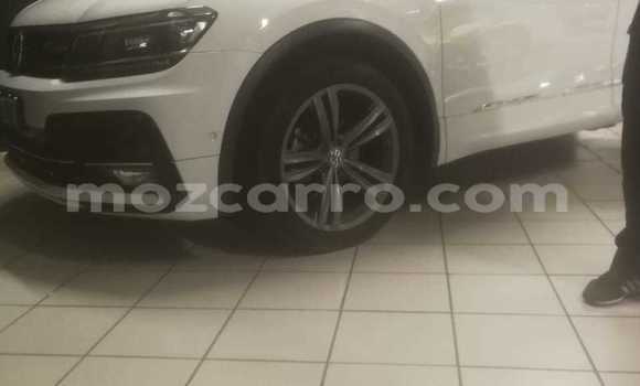 Tenga Tsaru Volkswagen Tiguan Chena Mota in Búzi in Sofala Tenga Tsaru Volkswagen Tiguan Chena Mota in Búzi in Sofala