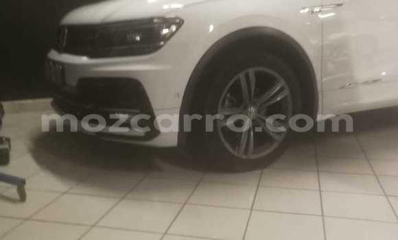 Tenga Tsaru Volkswagen Tiguan Chena Mota in Búzi in Sofala Tenga Tsaru Volkswagen Tiguan Chena Mota in Búzi in Sofala