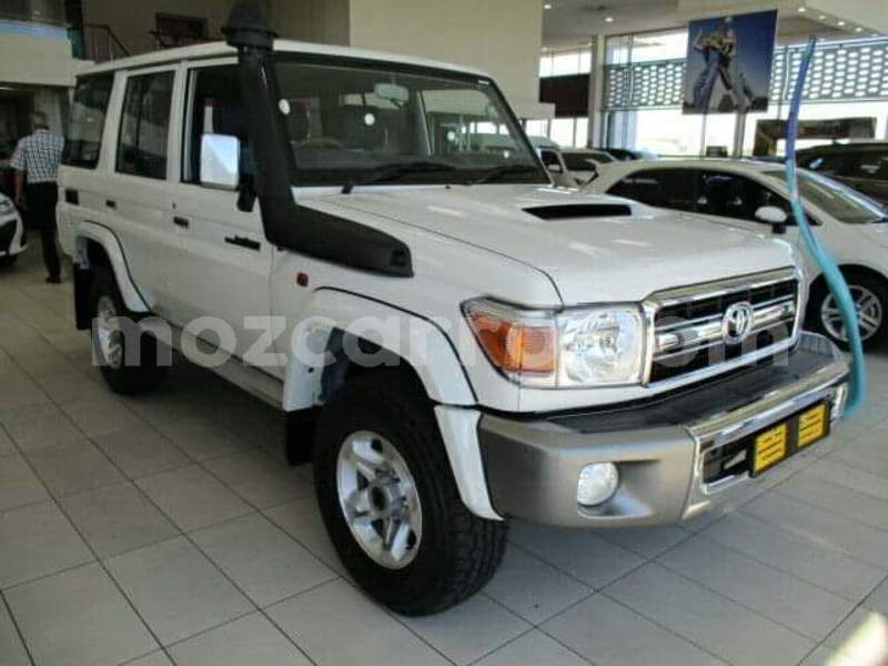 Big with watermark toyota land cruiser maputo maputo 9227