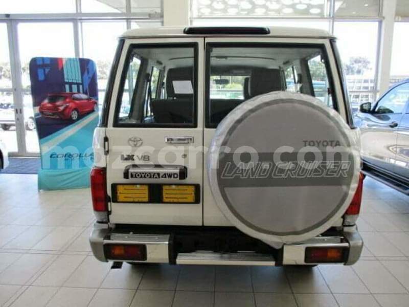 Big with watermark toyota land cruiser maputo maputo 9227