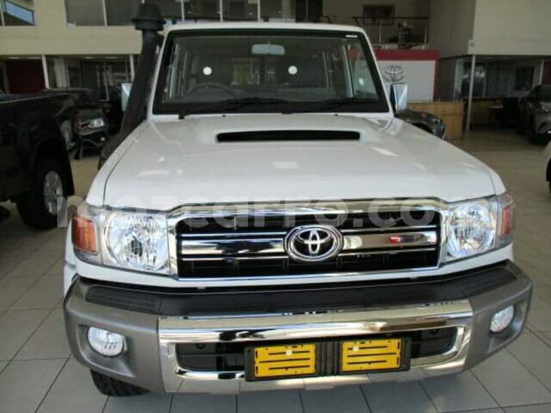 Big with watermark toyota land cruiser maputo maputo 9227