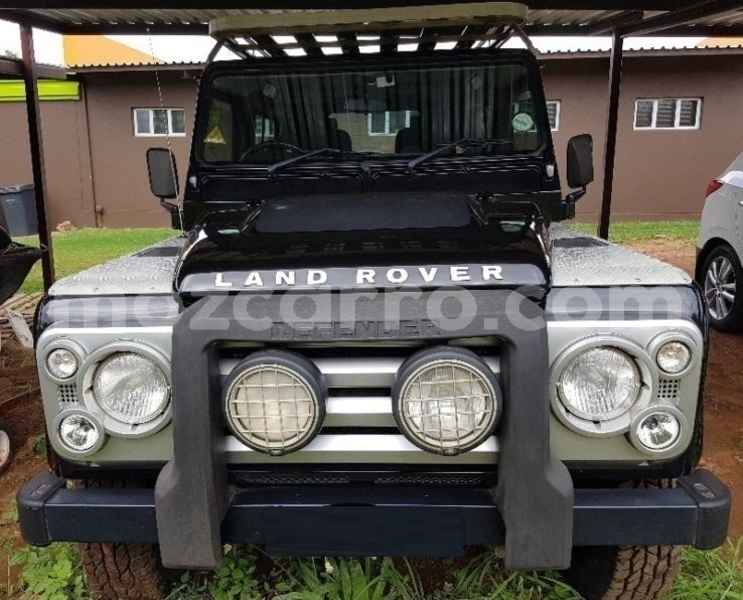 Big with watermark land rover defender maputo maputo 9232