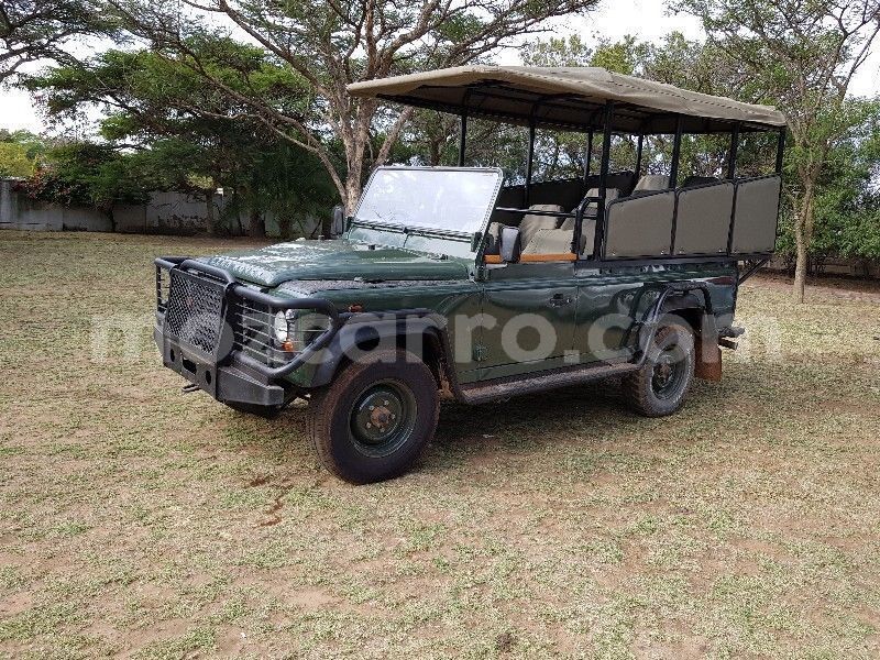 Big with watermark land rover defender maputo maputo 9238