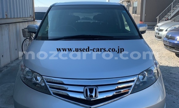 Comprar Usado Honda Elysion Prata Carro em Maputo em Maputo