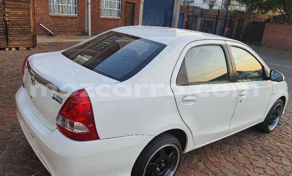 Nunua Ilio tumika Toyota Etios Nyeupe Gari ndani ya Maputo nchini Maputo Nunua Ilio tumika Toyota Etios Nyeupe Gari ndani ya Maputo nchini Maputo