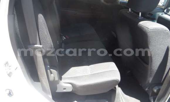 Tenga Tsaru Toyota Avanza Chena Mota in Mabalane in Gaza Tenga Tsaru Toyota Avanza Chena Mota in Mabalane in Gaza