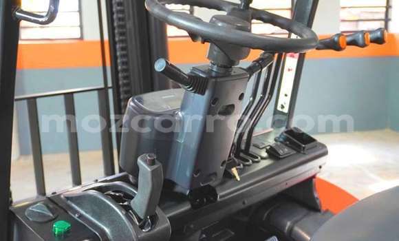 Buy Used Isuzu Bighorn Other Truck in Maputo in Maputo Buy Used Isuzu Bighorn Other Truck in Maputo in Maputo