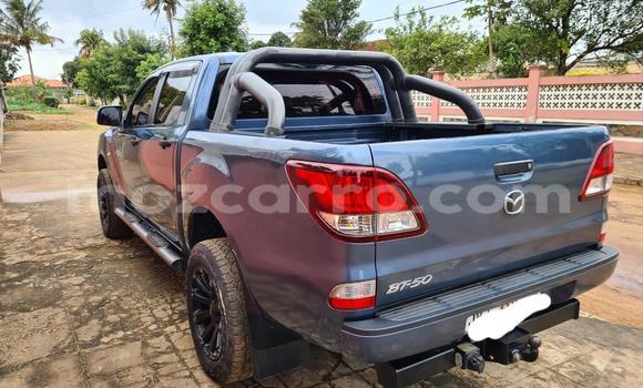 Buy Used Mazda BT-50 Blue Car in Maputo in Maputo