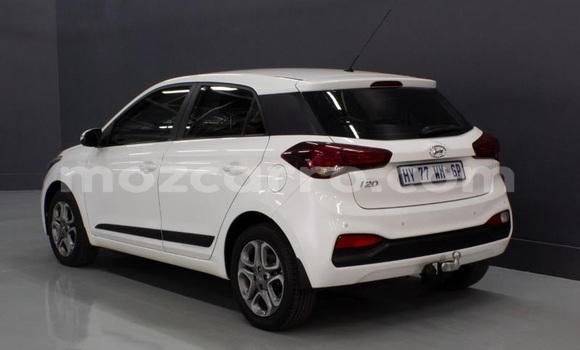 Buy Used Hyundai i20 White Car in Maputo in Maputo Buy Used Hyundai i20 White Car in Maputo in Maputo