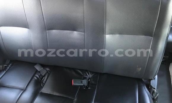 Buy Used Toyota Grand HiAce White Car in Beira in Sofala Buy Used Toyota Grand HiAce White Car in Beira in Sofala