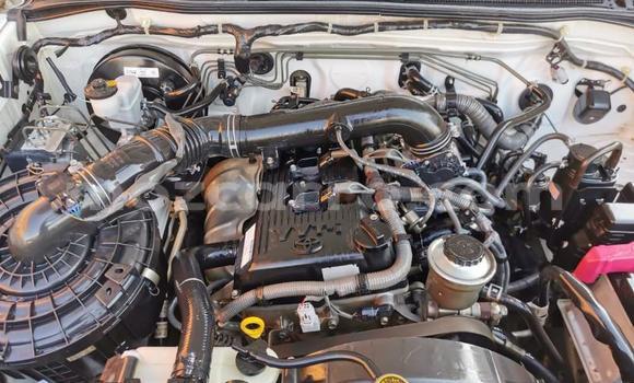 Buy Used Toyota Hilux White Car in Beira in Sofala Buy Used Toyota Hilux White Car in Beira in Sofala