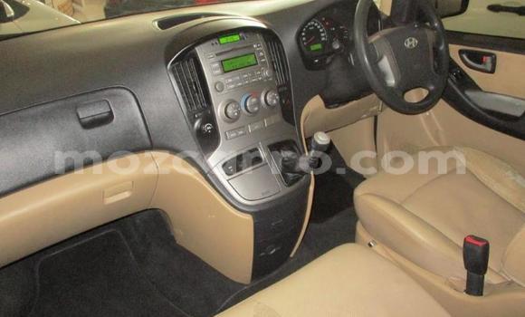 Tenga Imported Hyundai H1 Chena Mota in Zumbo in Tete Tenga Imported Hyundai H1 Chena Mota in Zumbo in Tete