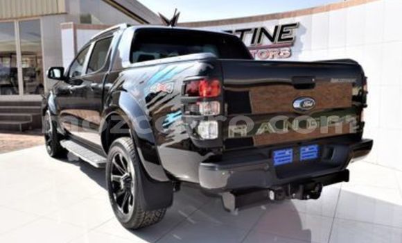 Tenga Tsaru Ford V8 Zvimwe Mota in Mocambique in Nampula Tenga Tsaru Ford V8 Zvimwe Mota in Mocambique in Nampula