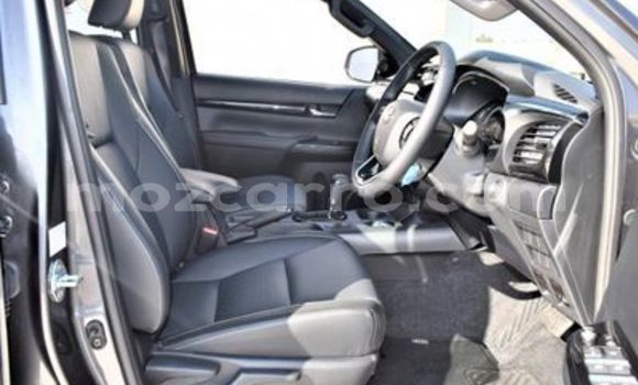 Nunua Ilio tumika Toyota Hilux Bluu Gari ndani ya Mocambique nchini Nampula Nunua Ilio tumika Toyota Hilux Bluu Gari ndani ya Mocambique nchini Nampula