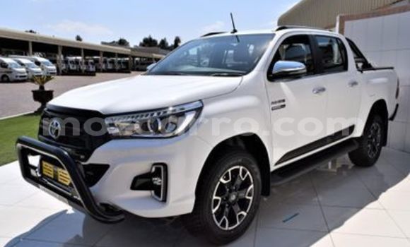 Buy Used Toyota Hilux Other Car in Mocambique in Nampula Buy Used Toyota Hilux Other Car in Mocambique in Nampula