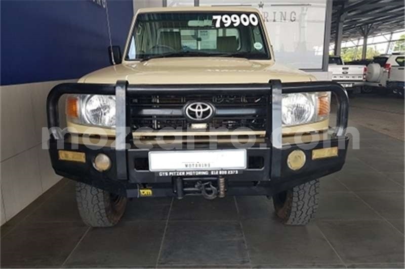 Big with watermark toyota land cruiser maputo maputo 9299