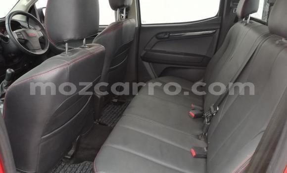 Comprar Usado Isuzu KB Vermelho Carro em Maputo em Maputo Comprar Usado Isuzu KB Vermelho Carro em Maputo em Maputo