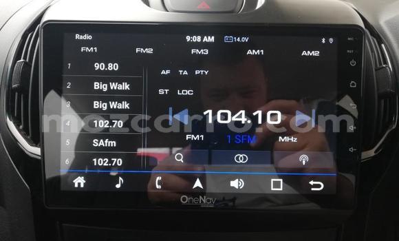 Comprar Usado Isuzu KB Vermelho Carro em Maputo em Maputo Comprar Usado Isuzu KB Vermelho Carro em Maputo em Maputo