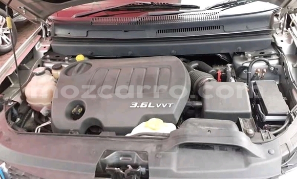 Tenga Tsaru Dodge Journey Sirivha Mota in Achachinja in Tete Tenga Tsaru Dodge Journey Sirivha Mota in Achachinja in Tete