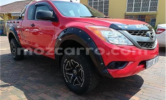 Comprar Usado Mazda BT-50 Vermelho Carro em Maputo em Maputo