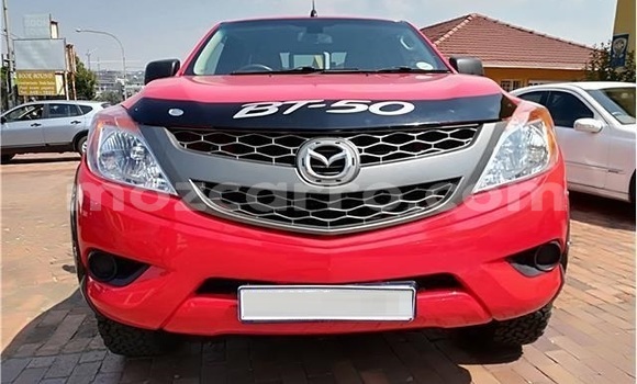 Nunua Ilio tumika Mazda BT-50 Nyekundu Gari ndani ya Maputo nchini Maputo Nunua Ilio tumika Mazda BT-50 Nyekundu Gari ndani ya Maputo nchini Maputo