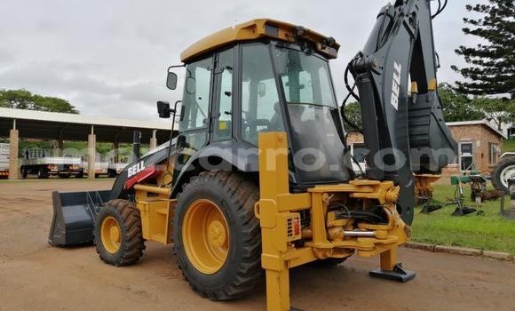 Tenga Tsaru Caterpillar 120 Zvimwe Rori in Maputo in Maputo Tenga Tsaru Caterpillar 120 Zvimwe Rori in Maputo in Maputo