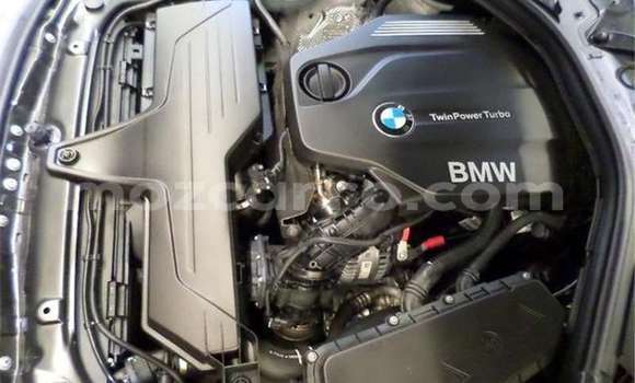 Nunua Ilio tumika BMW 3-Series Fedha Gari ndani ya Maputo nchini Maputo Nunua Ilio tumika BMW 3-Series Fedha Gari ndani ya Maputo nchini Maputo