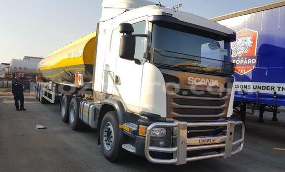 Comprar Usado Scania Irizar Branco Caminhão em Maputo em Maputo Comprar Usado Scania Irizar Branco Caminhão em Maputo em Maputo